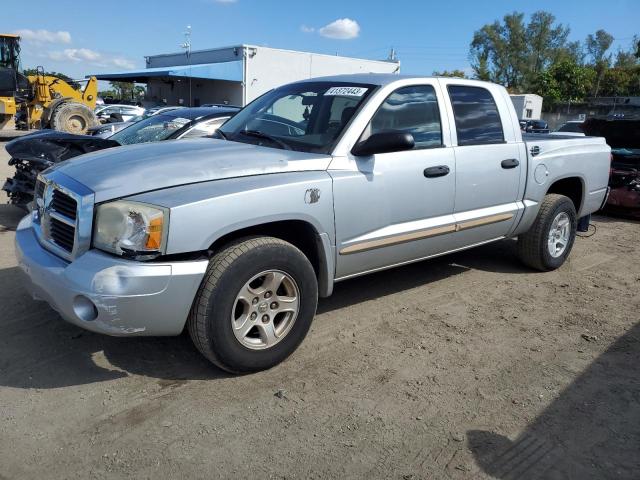 2005 Dodge Dakota 