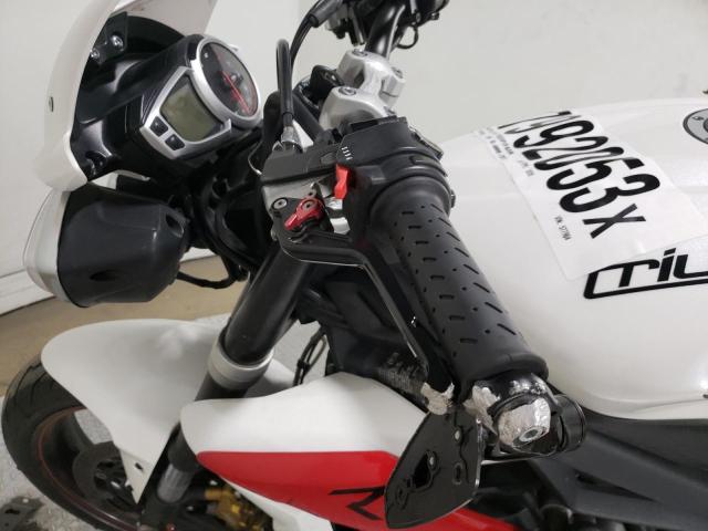 2013 TRIUMPH MOTORCYCLE STREET TRI - SMTL03NEXDT577904