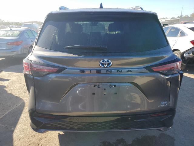 2022 TOYOTA SIENNA XSE - 5TDXRKEC2NS121622