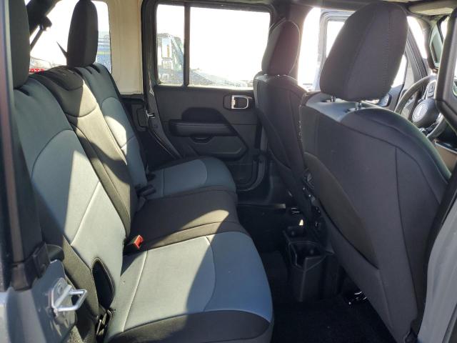 1C4HJXEN0PW590155 Jeep Wrangler Sahara