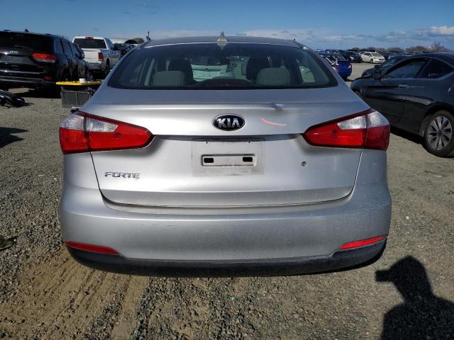 KNAFK4A63E5075653 KIA FORTE LX