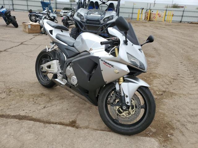 2005 HONDA CBR600 RR - JH2PC37085M202783