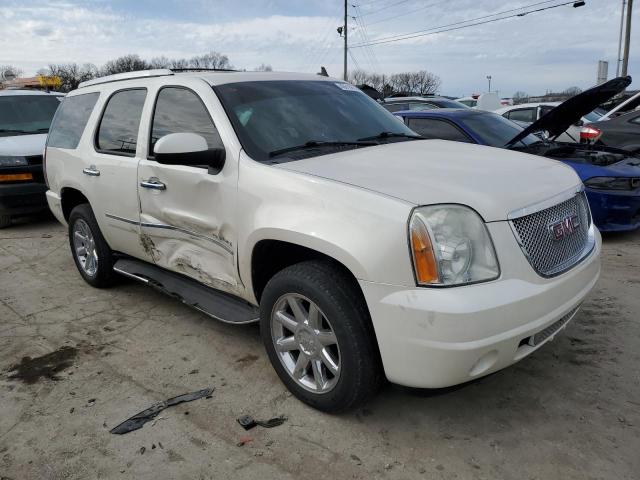 1GKS2EEF8BR189738 GMC YUKON DENALI