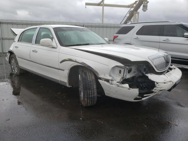 2LNBL8CV3AX750545 Lincoln TOWNCAR