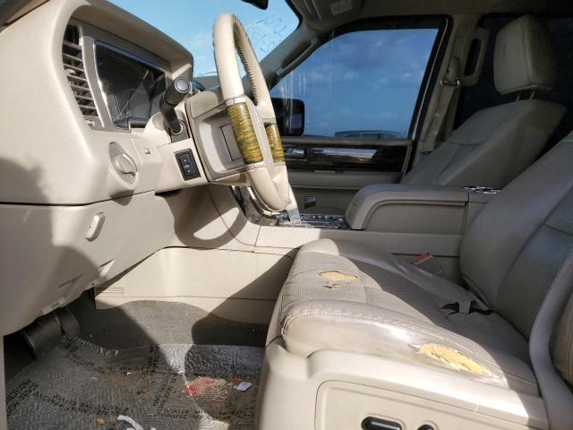 5LMJJ2H5XAEJ00388 Lincoln Navigator