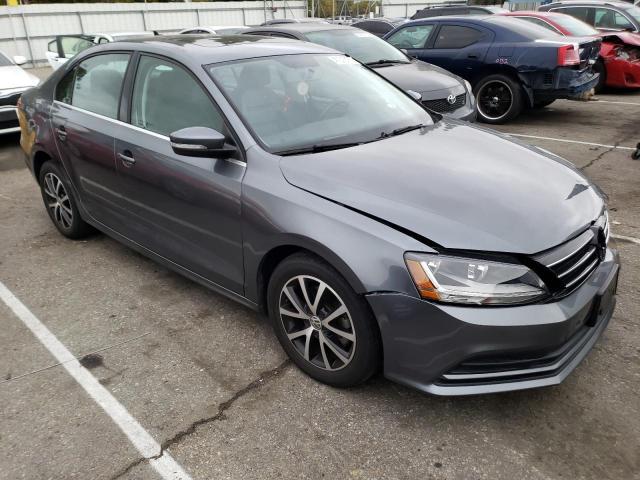 VIN 2HKRM3H4XGH523866 2017 VOLKSWAGEN JETTA no.4