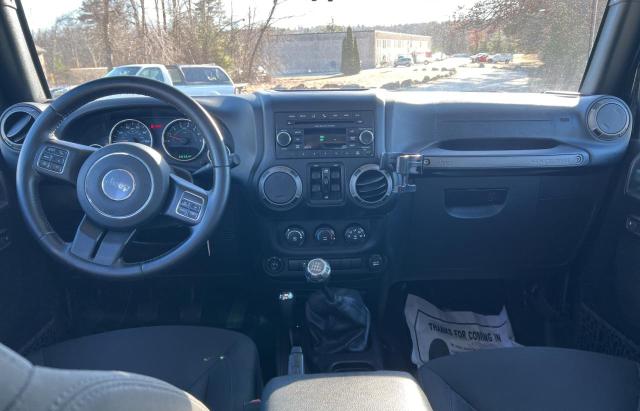1C4BJWDG7GL309571 Jeep Wrangler Unlimited Sport
