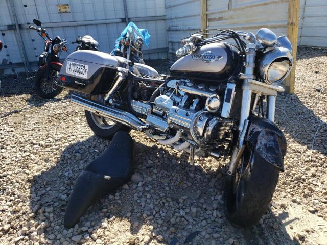 Salvage Motorcycles for parts for sale at auction: 1999 Honda GL1500 C/2