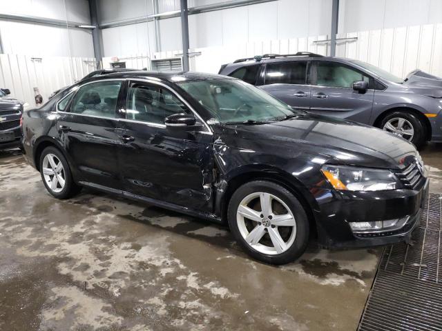 2015 VOLKSWAGEN PASSAT S - 1VWAS7A38FC120133