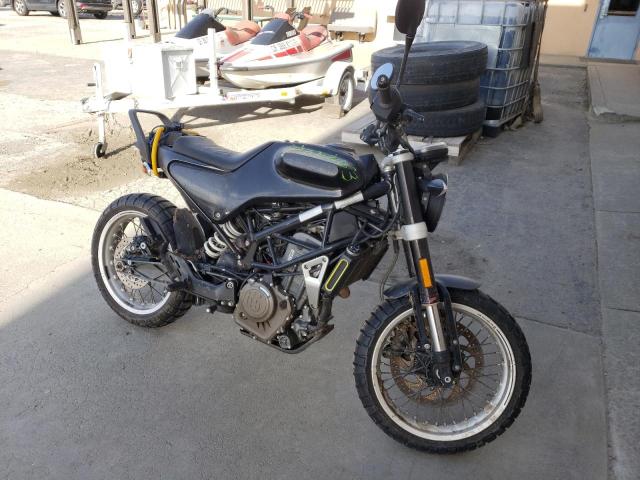 Vandalism Motorcycles for sale at auction: 2019 Husqvarna Svartpilen 401