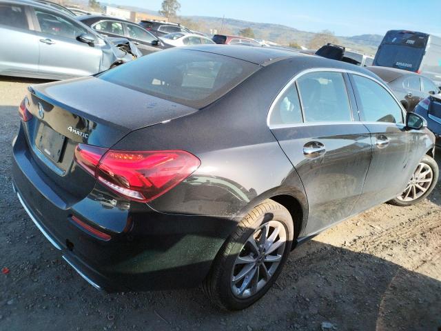 WDD3G4FB6LW038851 Mercedes-Benz A 220 4matic