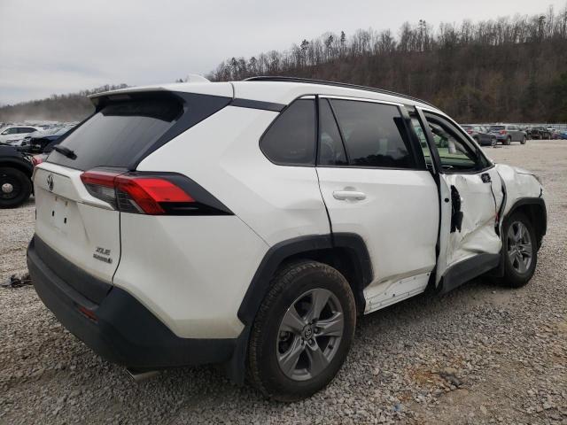 2022 TOYOTA RAV4 XLE JTMRWRFVXND153837