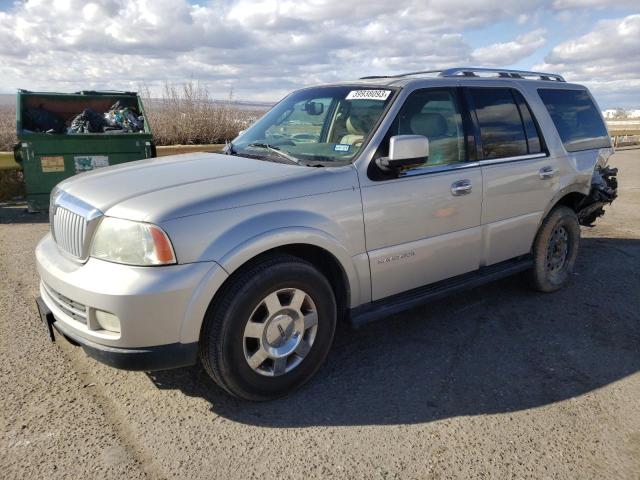 2005 Lincoln Navigator 