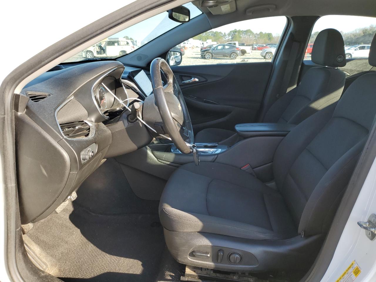 1G1ZE5ST1GF260176 CHEVROLET MALIBU 2016
