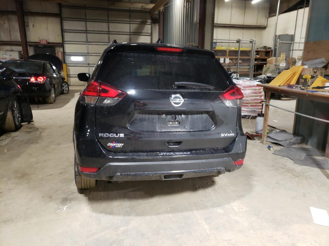 5N1AT2MV6HC765801 NISSAN ROGUE 2017