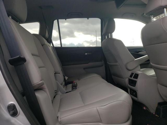 2018 HONDA PILOT TOUR - 5FNYF6H91JB017898