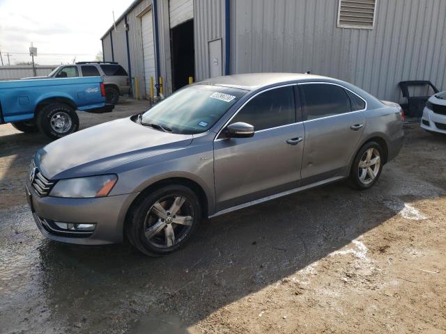 2015 VOLKSWAGEN PASSAT S - 1VWAS7A39FC100716