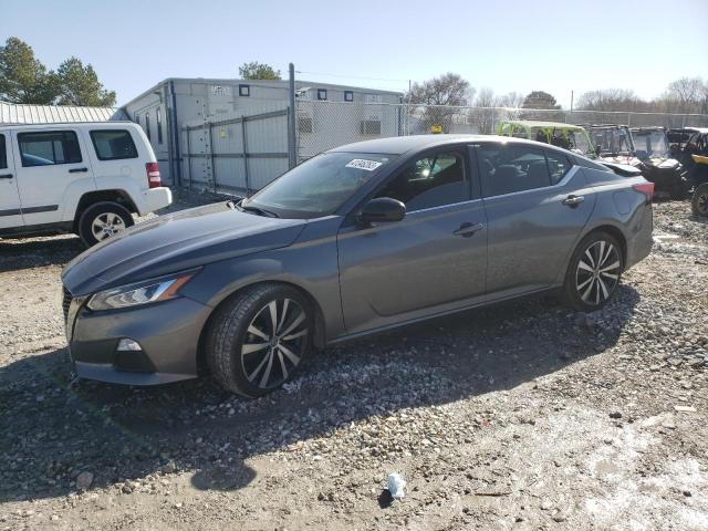 Nissan Altima salvage cars for sale: 2020 Nissan Altima SR