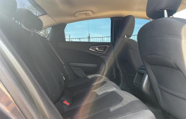 2015 CHRYSLER 200 LX - 1C3CCCFB1FN564707