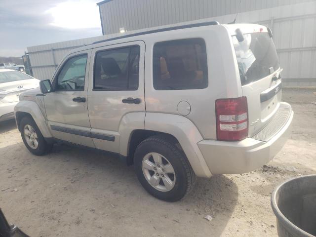 1J8GN28K49W529598 Jeep Liberty Sport