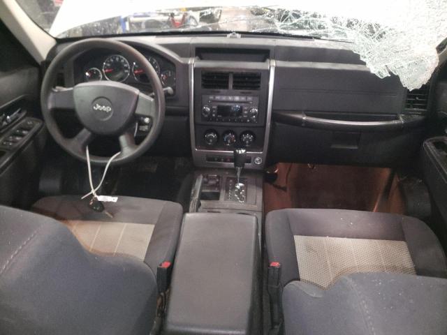 1J8GN28K29W514890 Jeep Liberty Sport