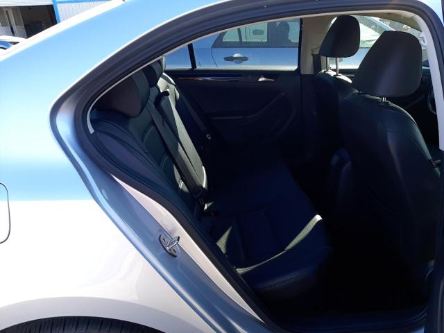 2016 VOLKSWAGEN JETTA SEL - 3VWL17AJ2GM333654