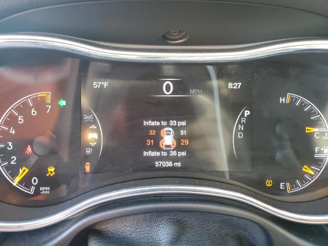 1C4RJFAG1JC364902 Jeep Grand Cherokee Laredo