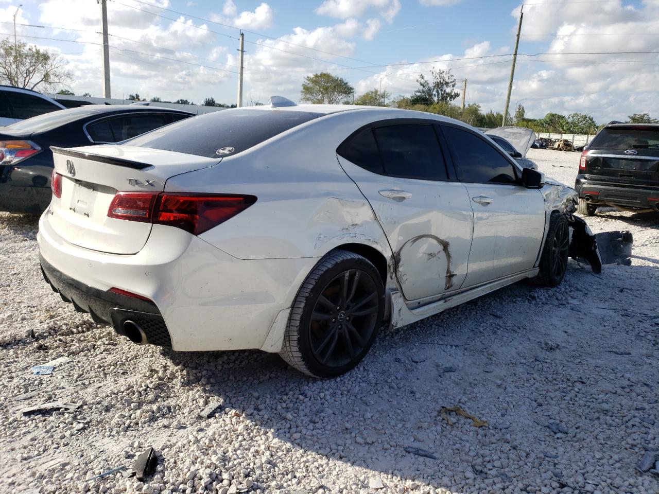 19UUB2F60KA000484 ACURA TLX 2019