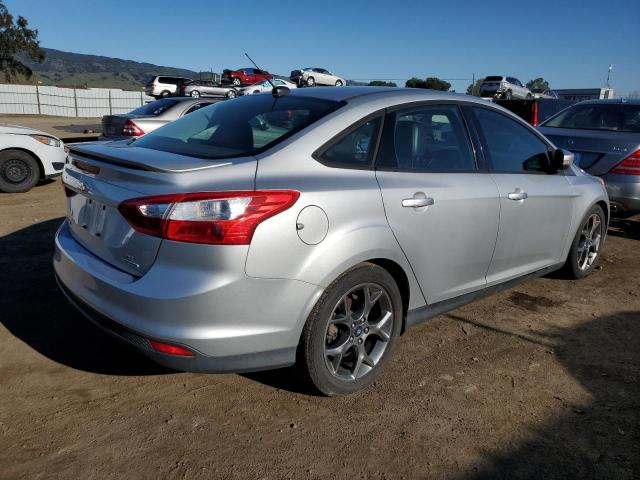 VIN 5YFBURHE7JP754554 2014 FORD FOCUS no.3