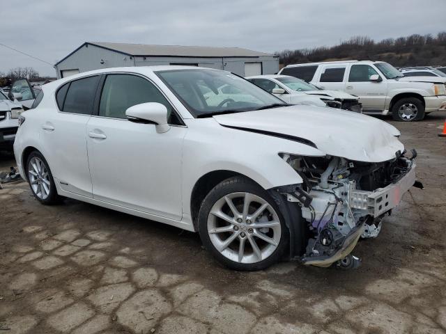 2017 LEXUS CT 200 - JTHKD5BH7H2284884