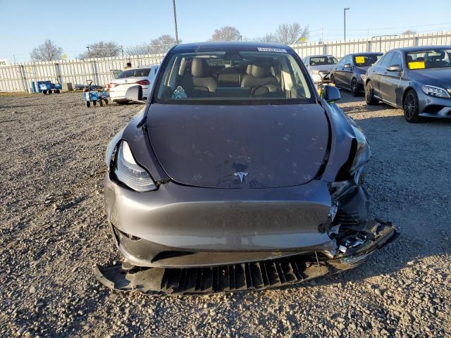 7SAYGDEF7PF615534 Tesla Model Y