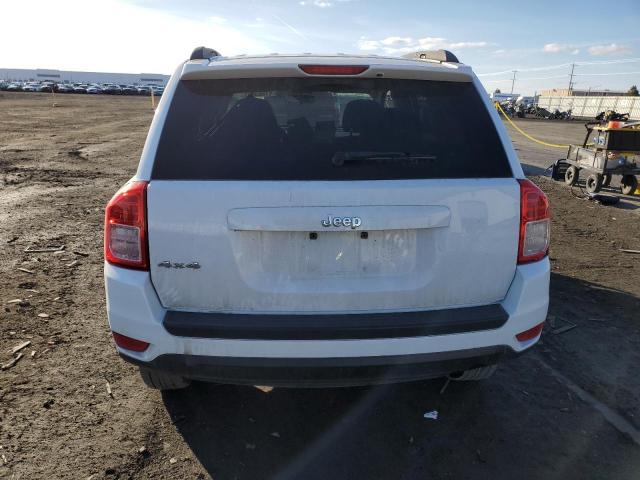 1J4NF1FB9BD174657 Jeep Compass Sport