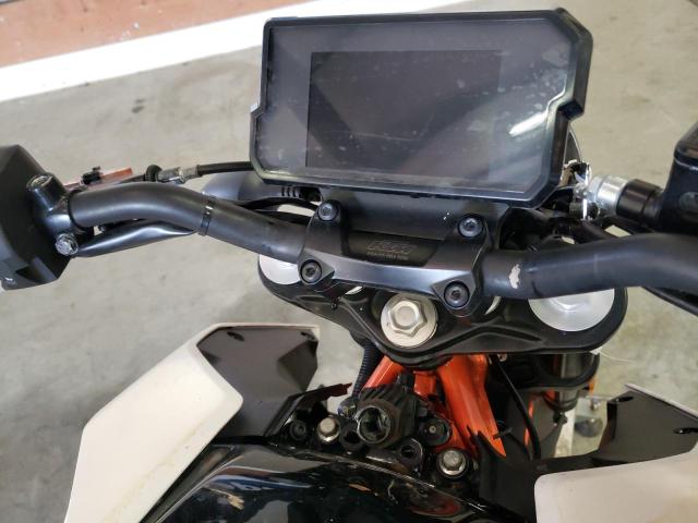 2018 KTM 390 DUKE - MD2JPJ409JC270418