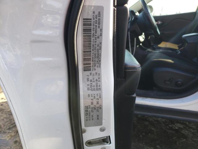 1C4PJLCB6HW510372 Jeep Cherokee Latitude