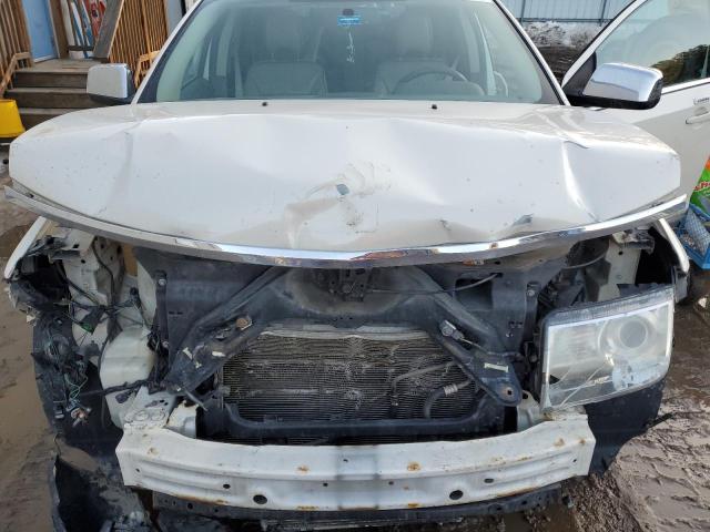 2LMDU88C18BJ32763 Lincoln MKX