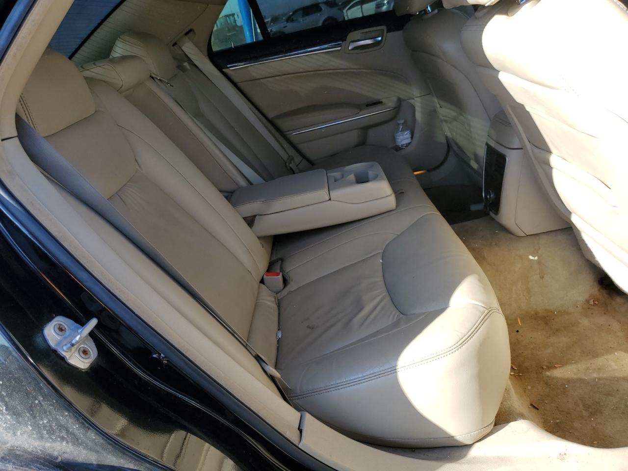 2C3CA5CG1BH599607 2011 Chrysler 300 Limited