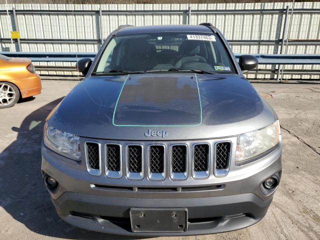 1J4NF1FB9BD280476 Jeep Compass