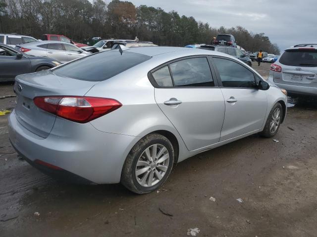 KNAFX4A66F5353657 KIA FORTE LX