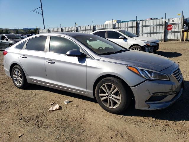 2015 HYUNDAI SONATA SE 5NPE24AF0FH152463