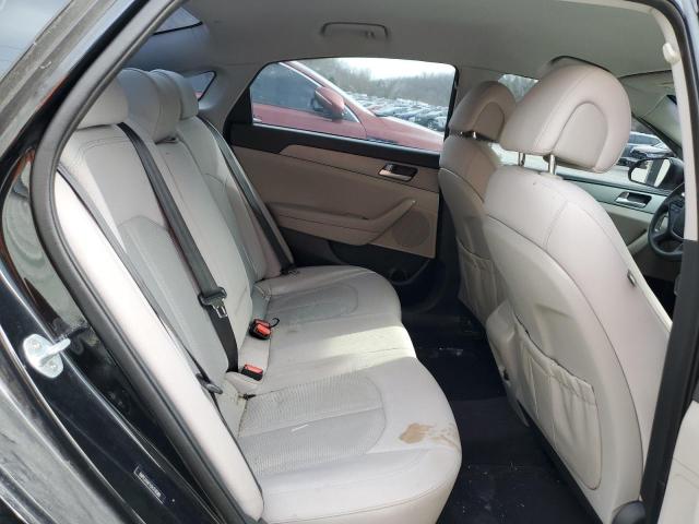 2016 HYUNDAI SONATA SE 5NPE24AF1GH319589