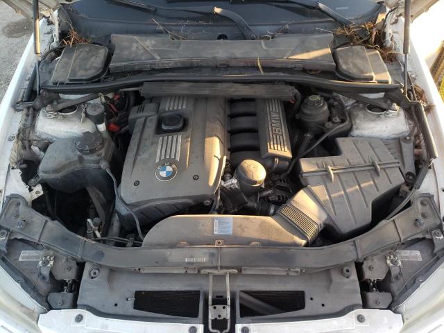 WBAPH7G51BNN02052 BMW 3 Series