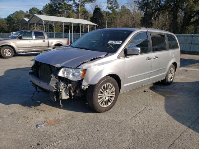 2013 Chrysler Town & Country Touring-L