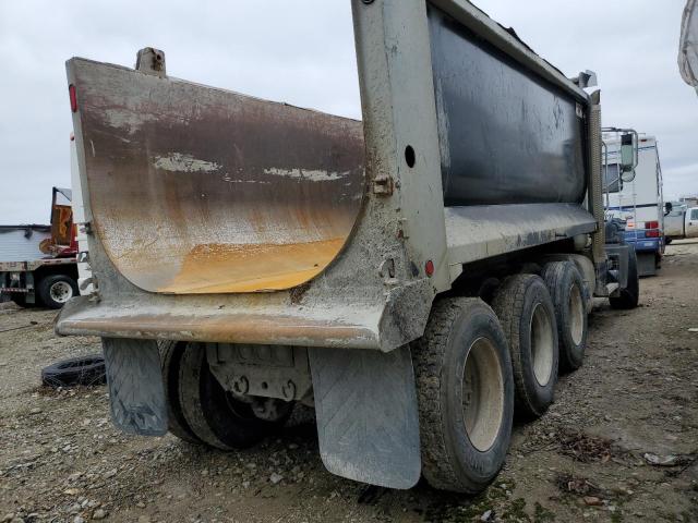 2017 MACK 700 GU700 VIN: 1M2AX07C6HM061451