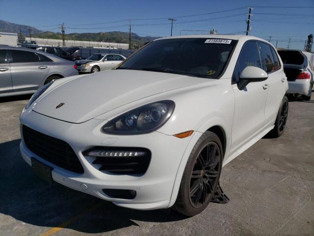 2013 Porsche Cayenne GTS