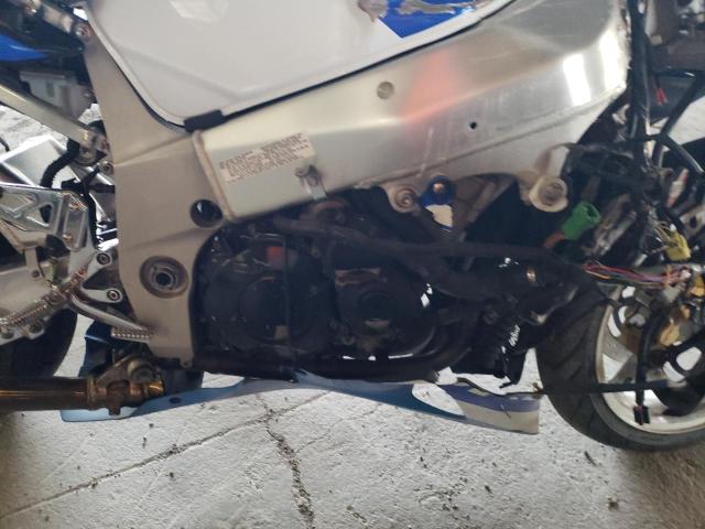 2001 SUZUKI GSX-R1000 - JS1GT74A712108777