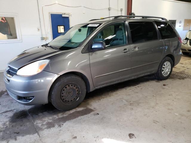 2005 Toyota Sienna CE