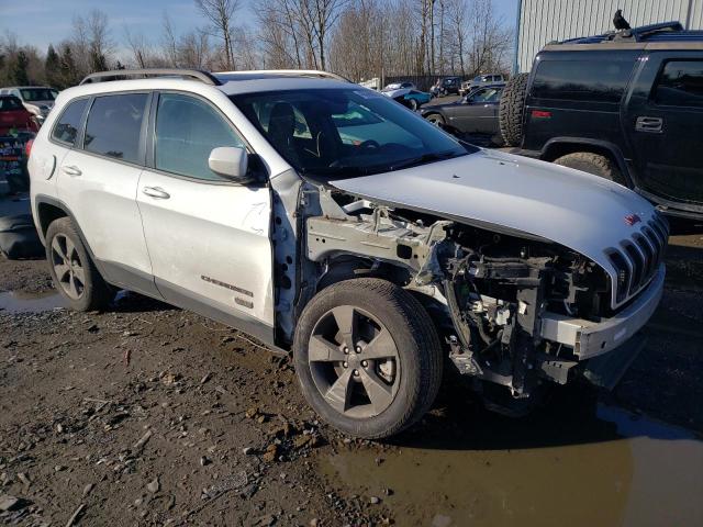1C4PJLCB6HW510372 Jeep Cherokee Latitude
