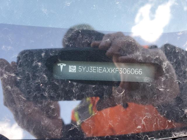 5YJ3E1EAXKF306066 Tesla MODEL 3