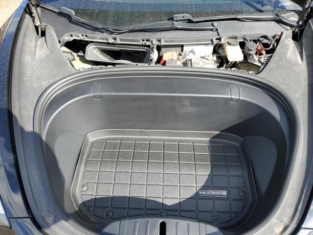 5YJ3E1EAXKF306066 Tesla MODEL 3