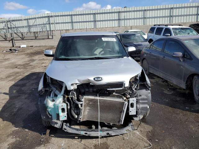2015 KIA SOUL + - KNDJP3A5XF7788801